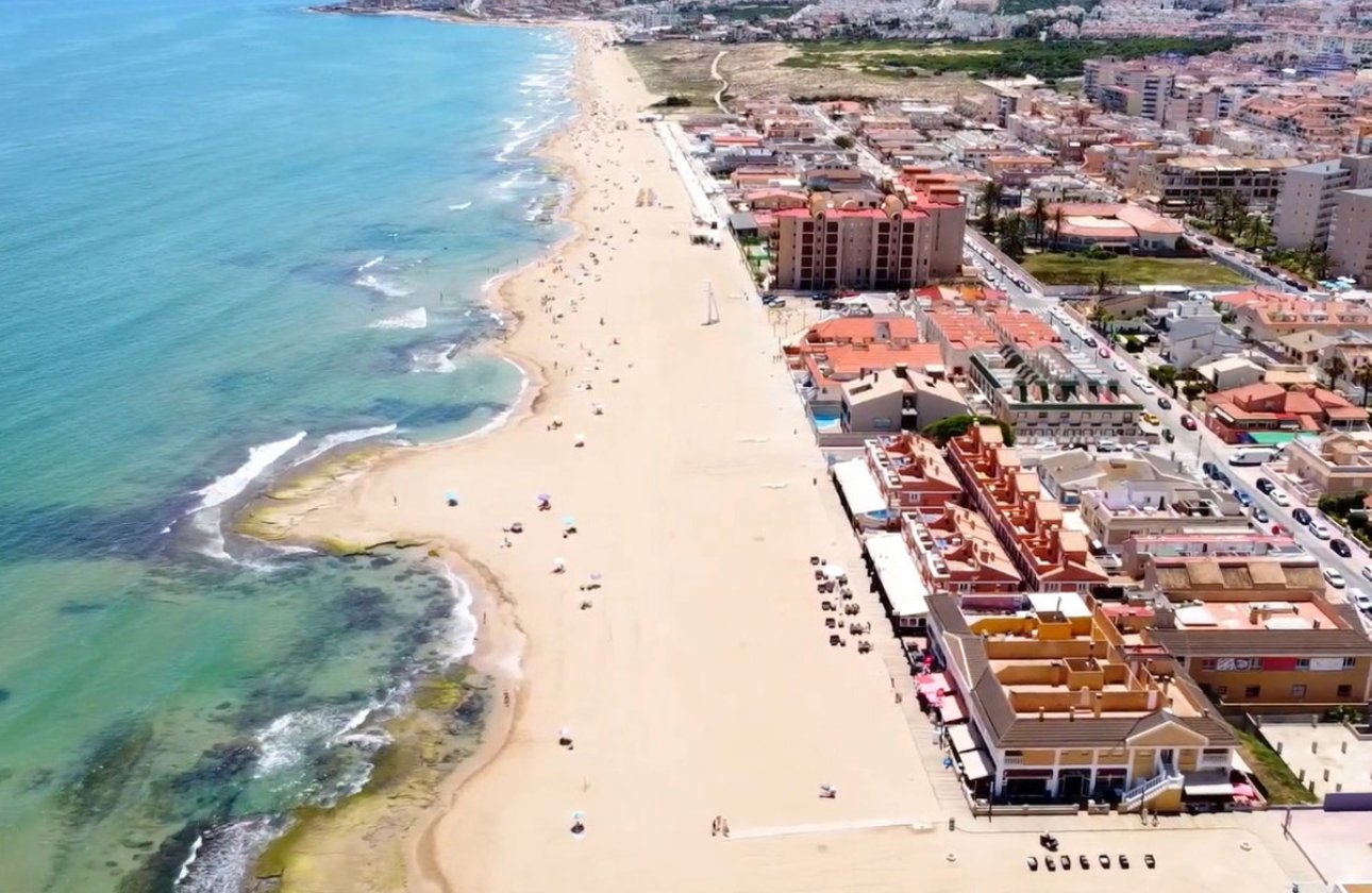 Resale - Apartment / flat -
Torrevieja - La Mata