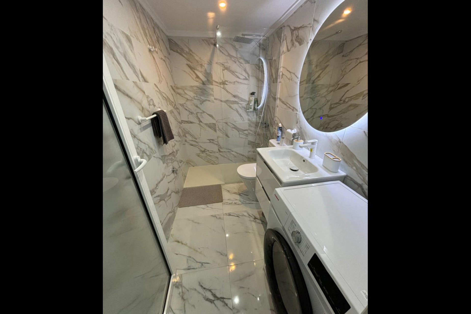 Resale - Apartment / flat -
Torrevieja - La Mata