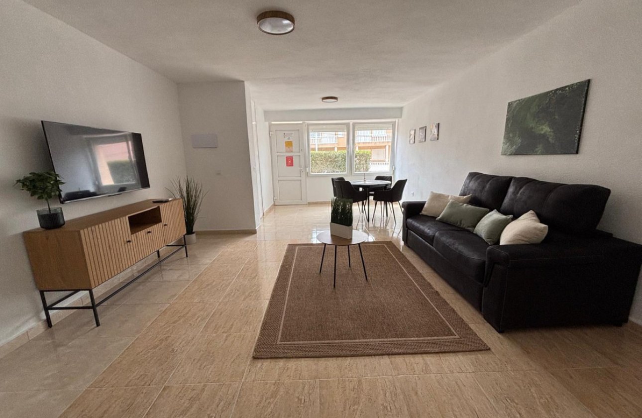 Resale - Apartment / flat -
Torrevieja - La Mata