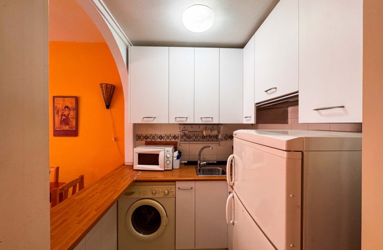 Resale - Apartment / flat -
Torrevieja - La Mata