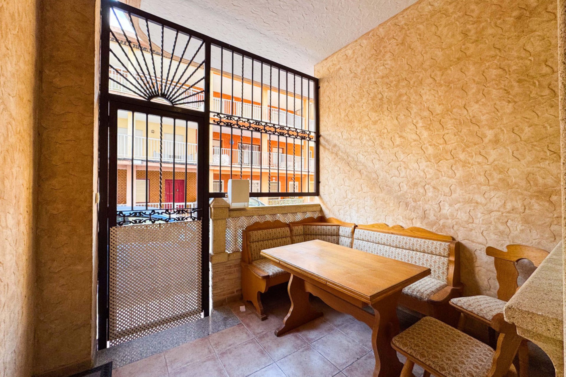 Resale - Apartment / flat -
Torrevieja - La Mata