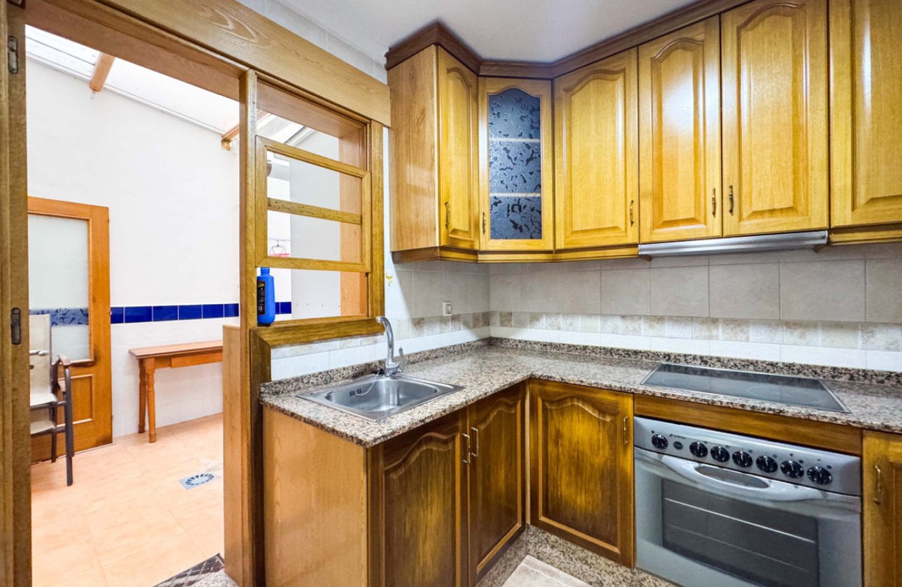 Resale - Apartment / flat -
Torrevieja - La Mata