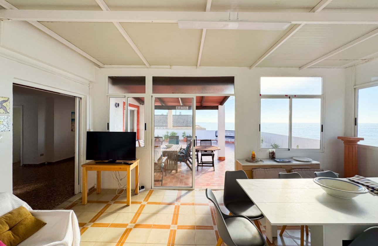 Resale - Apartment / flat -
Torrevieja - La Mata