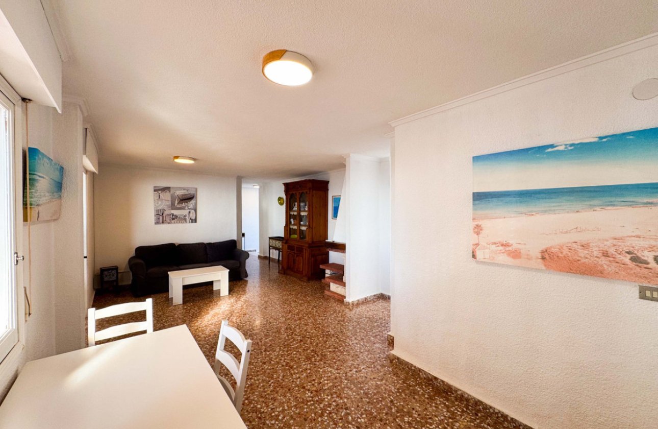 Resale - Apartment / flat -
Torrevieja - La Mata