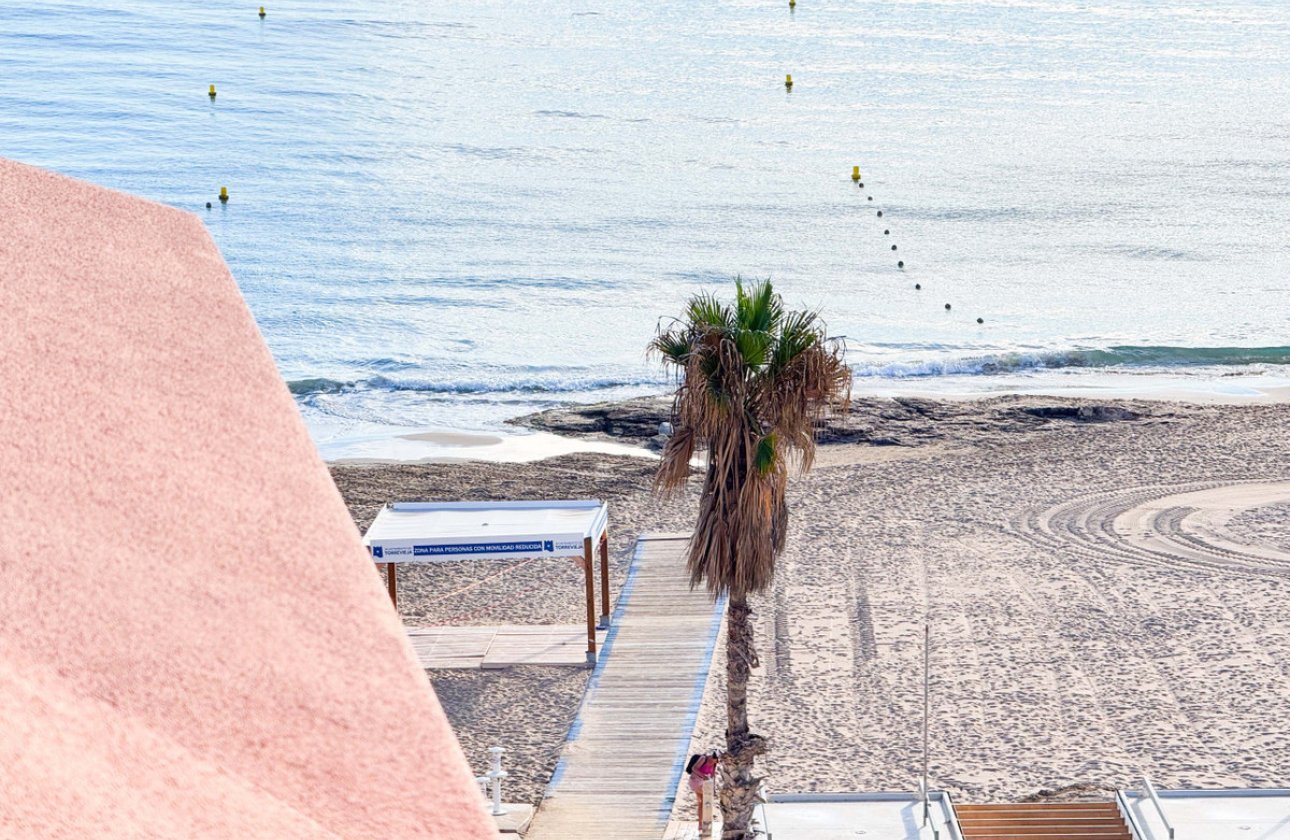 Resale - Apartment / flat -
Torrevieja - La Mata