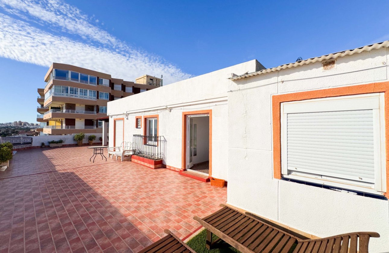 Resale - Apartment / flat -
Torrevieja - La Mata