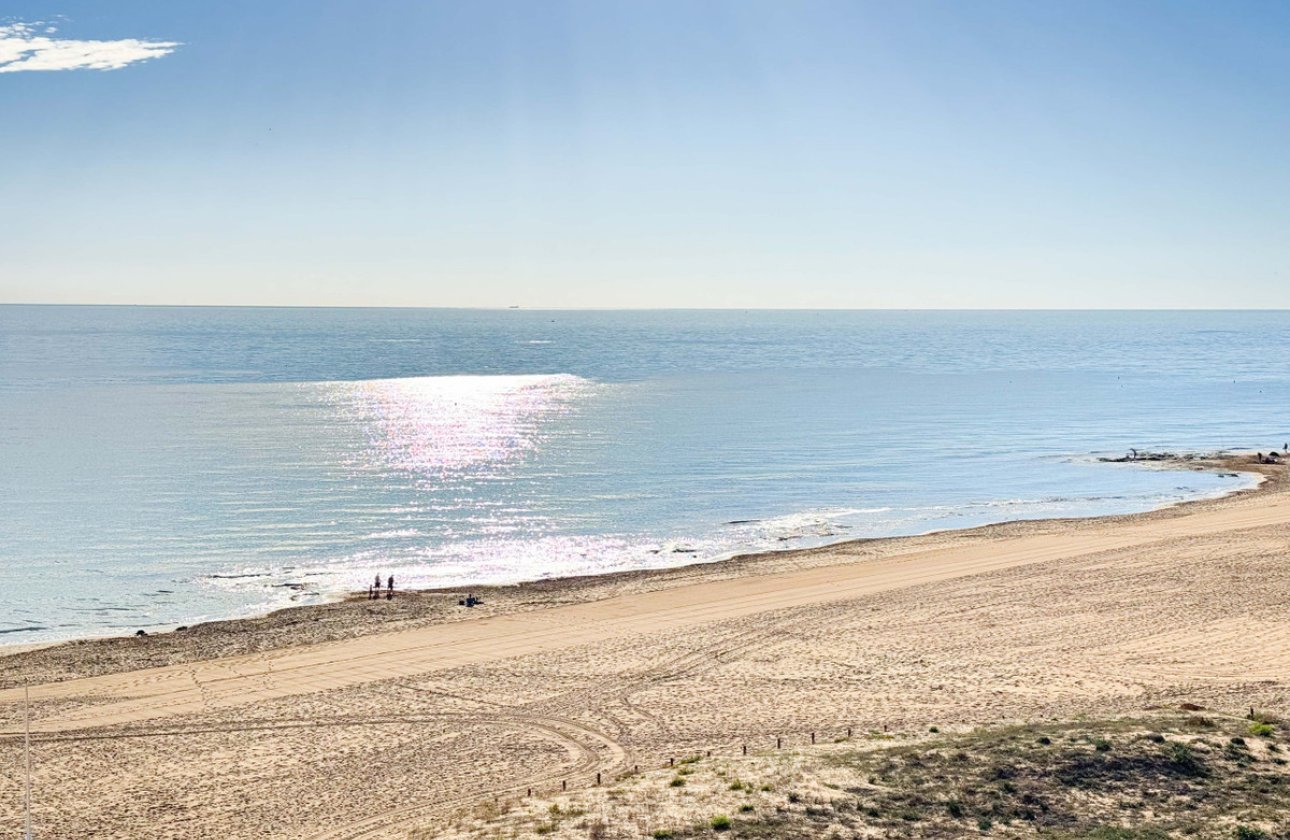 Resale - Apartment / flat -
Torrevieja - La Mata