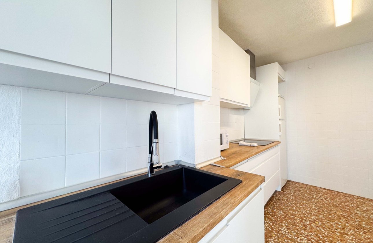 Resale - Apartment / flat -
Torrevieja - La Mata