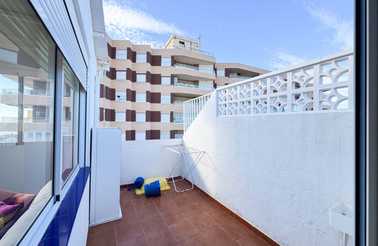 Resale - Apartment / flat -
Torrevieja - La Mata