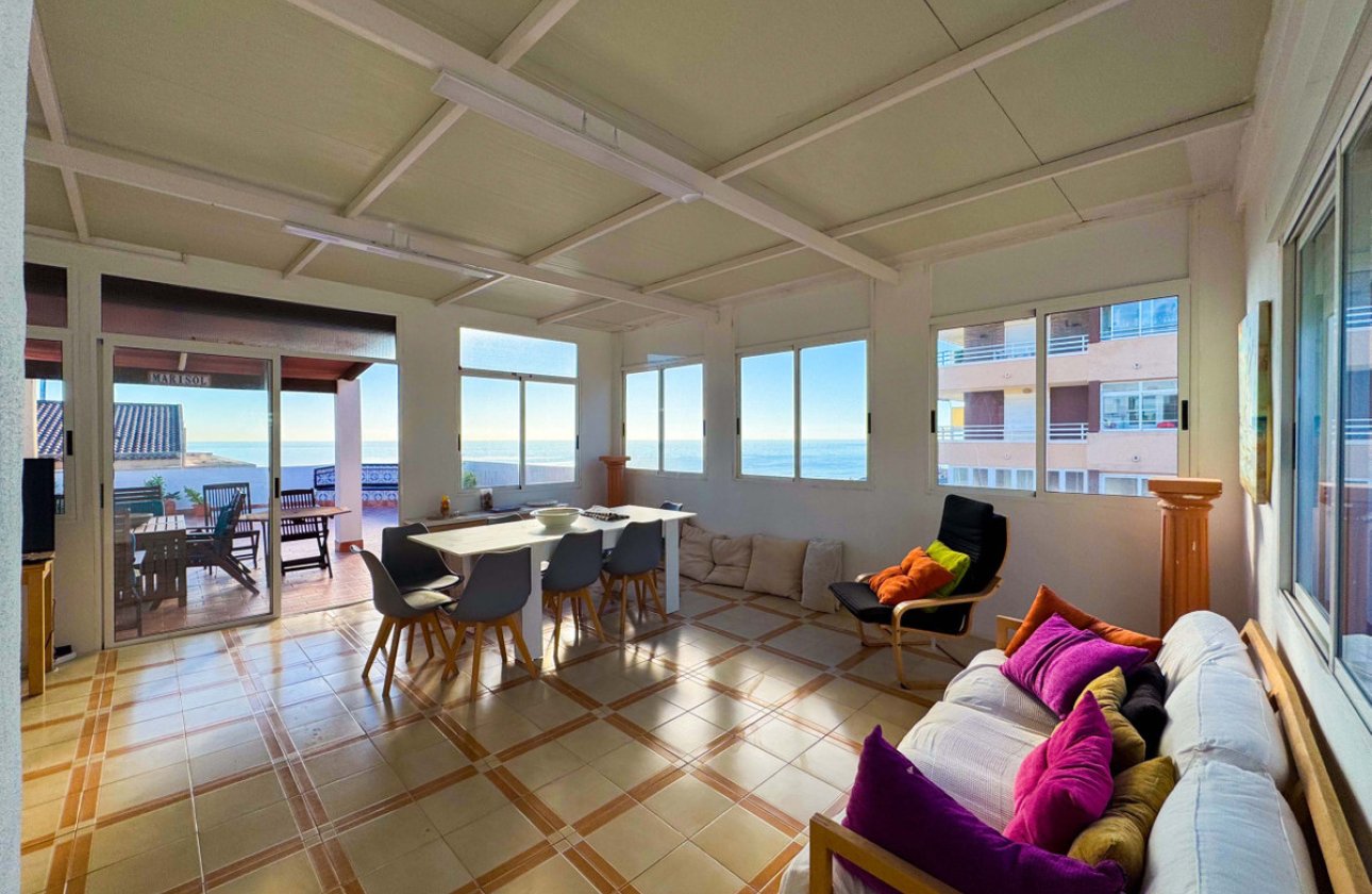 Resale - Apartment / flat -
Torrevieja - La Mata