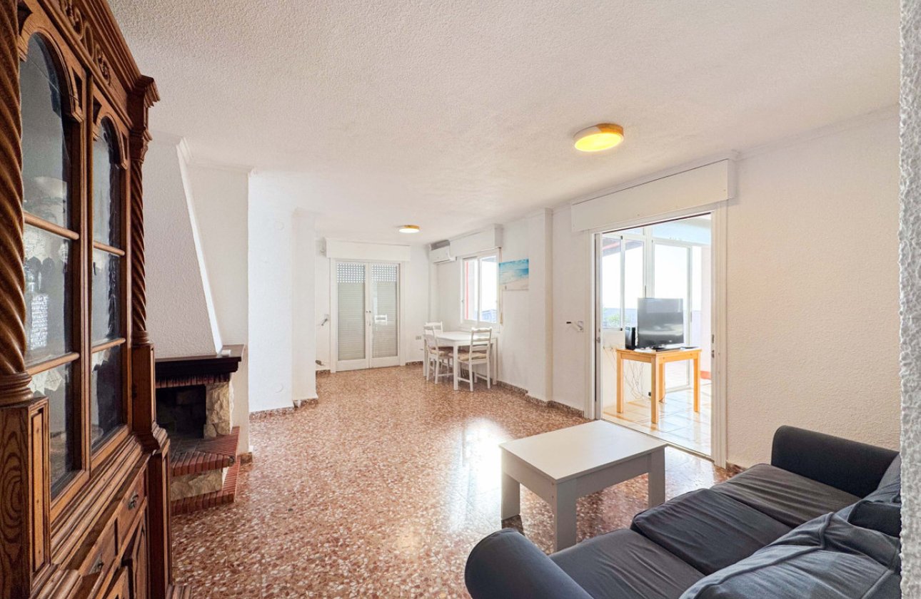 Resale - Apartment / flat -
Torrevieja - La Mata
