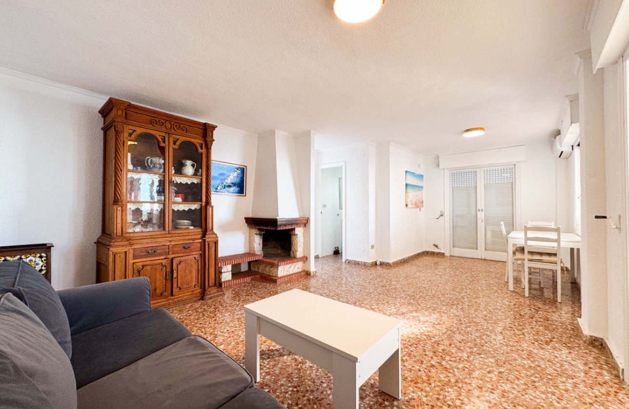 Resale - Apartment / flat -
Torrevieja - La Mata