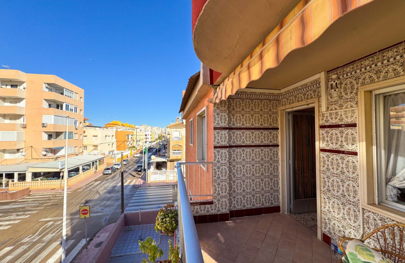 Resale - Apartment / flat -
Torrevieja - La Mata