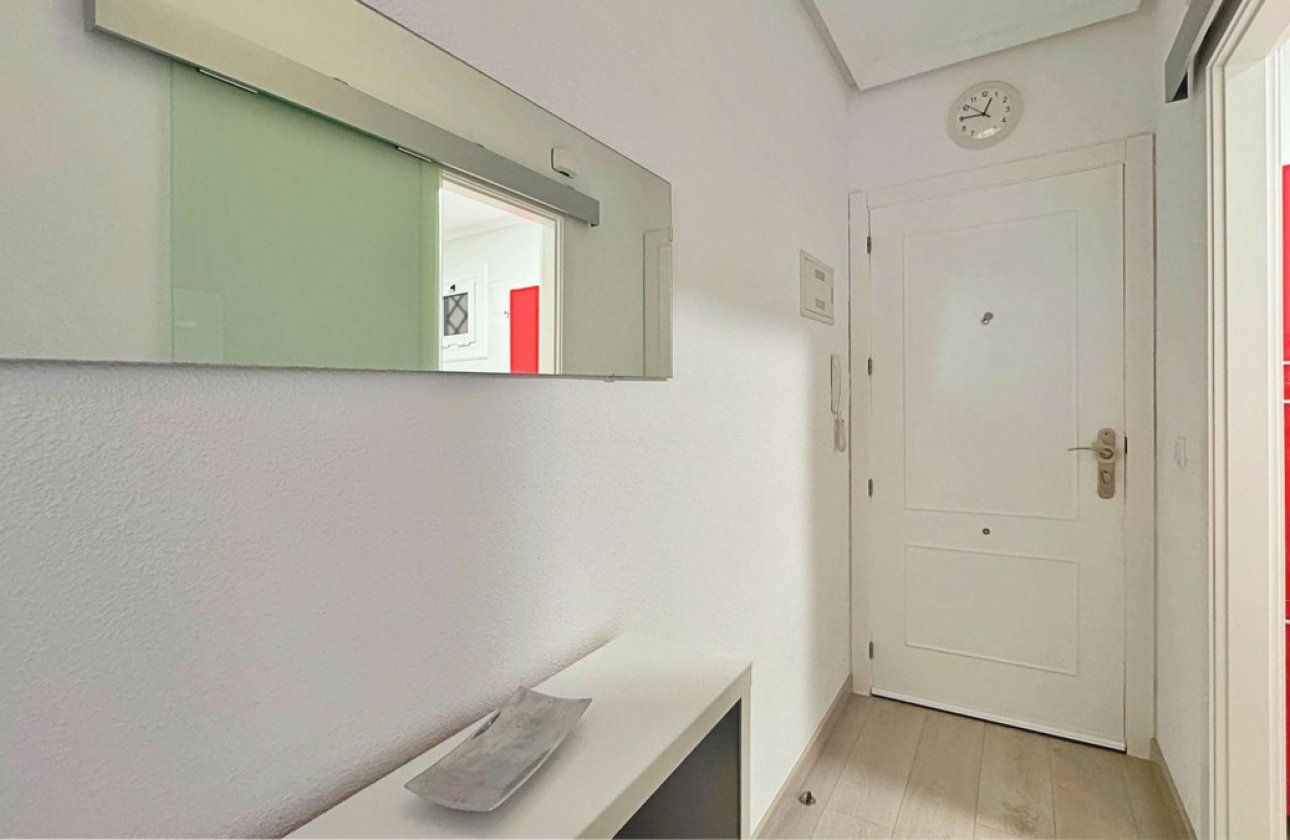 Resale - Apartment / flat -
Torrevieja - La Mata