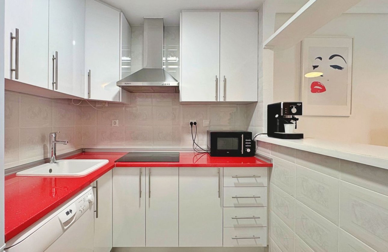 Resale - Apartment / flat -
Torrevieja - La Mata