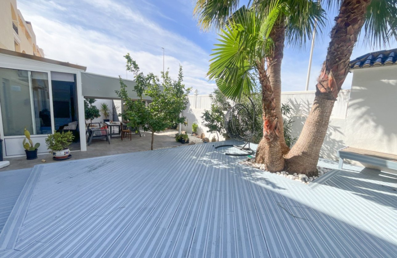 Resale - Apartment / flat -
Torrevieja - La Mata