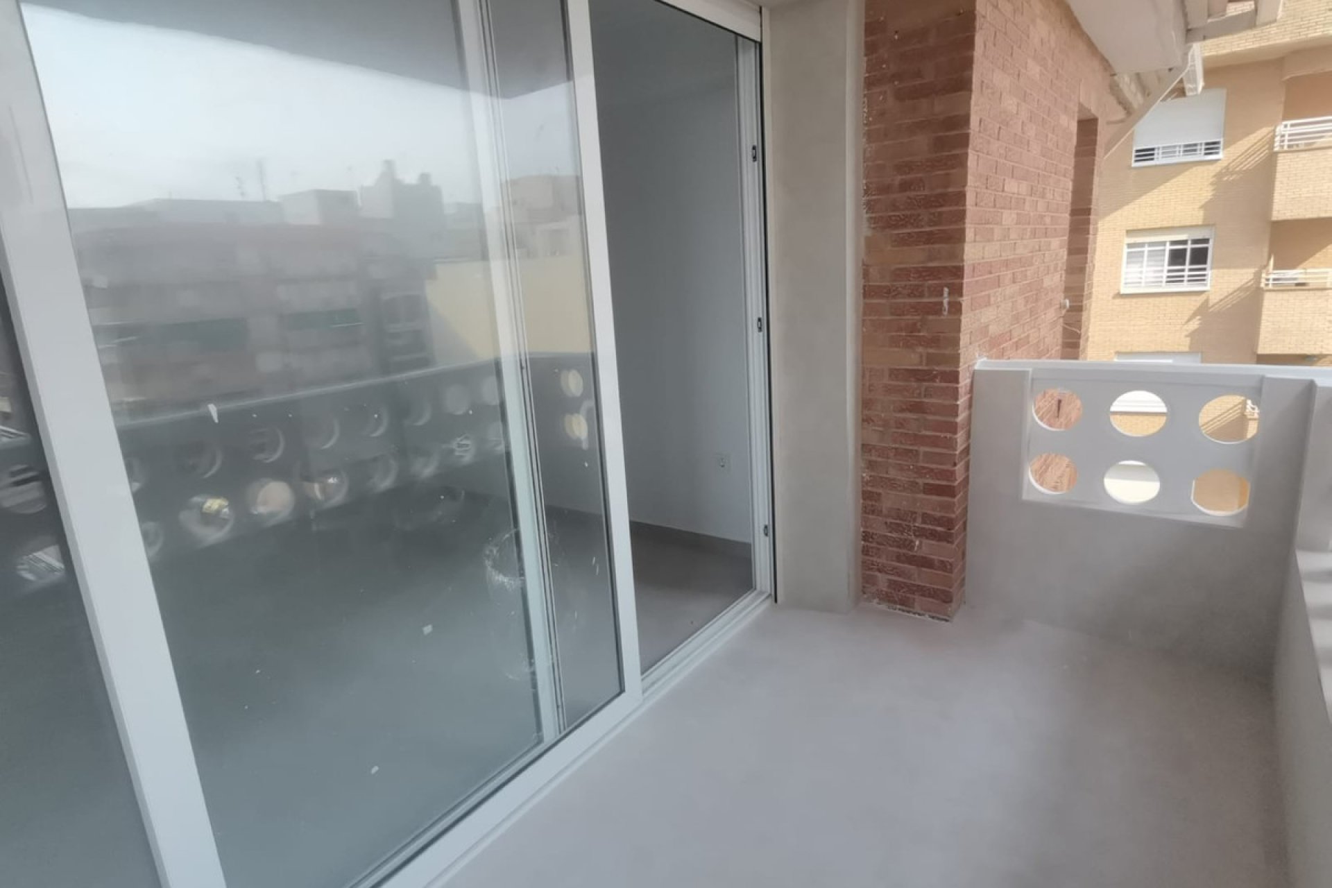 Resale - Apartment / flat -
Torrevieja - La Mata