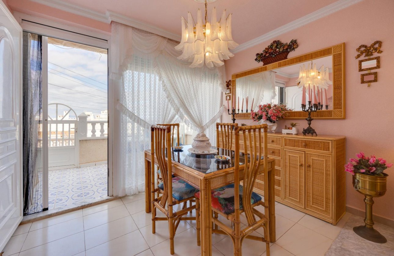 Resale - Apartment / flat -
Torrevieja - La Mata