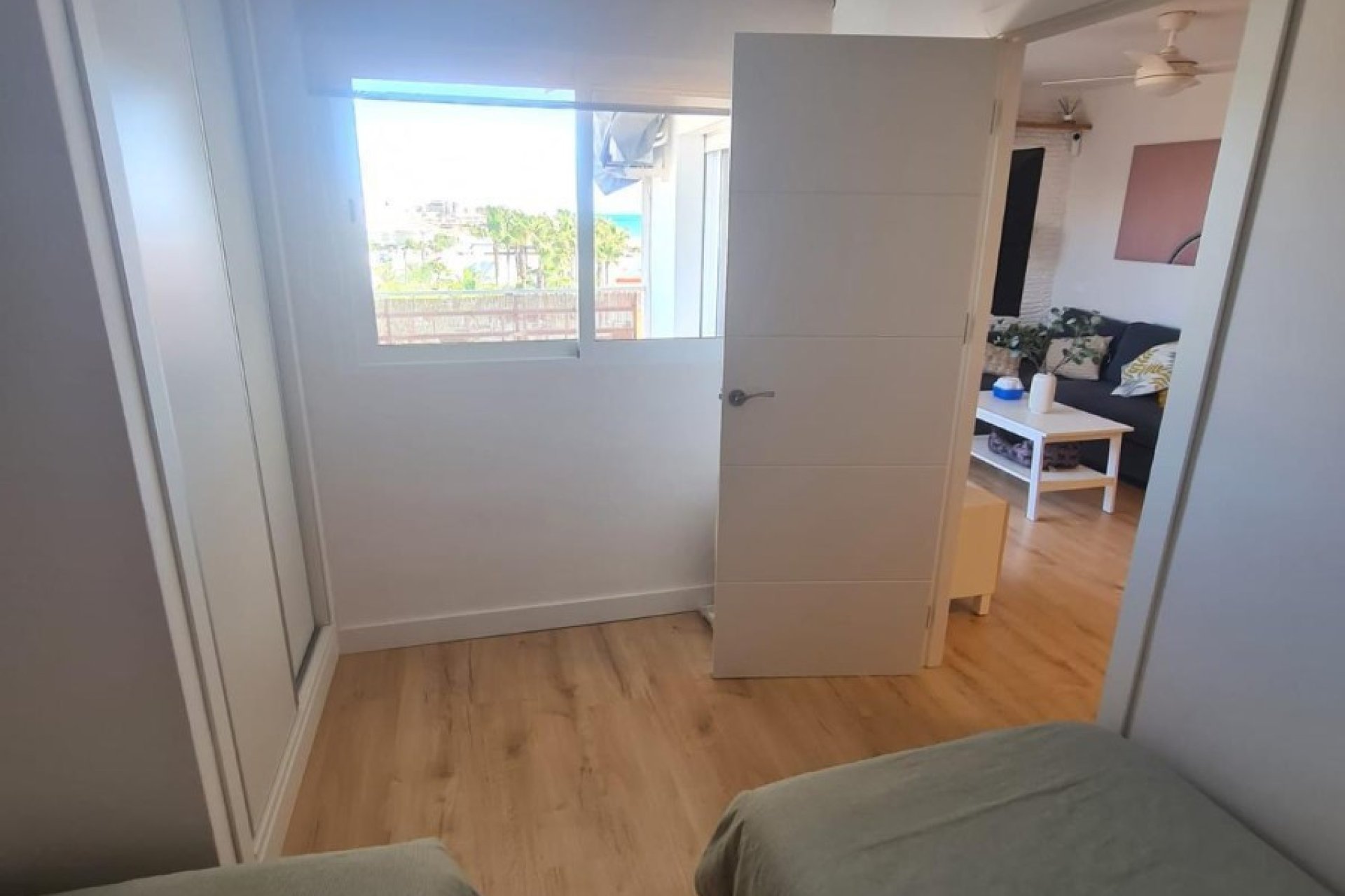 Resale - Apartment / flat -
Torrevieja - La Mata