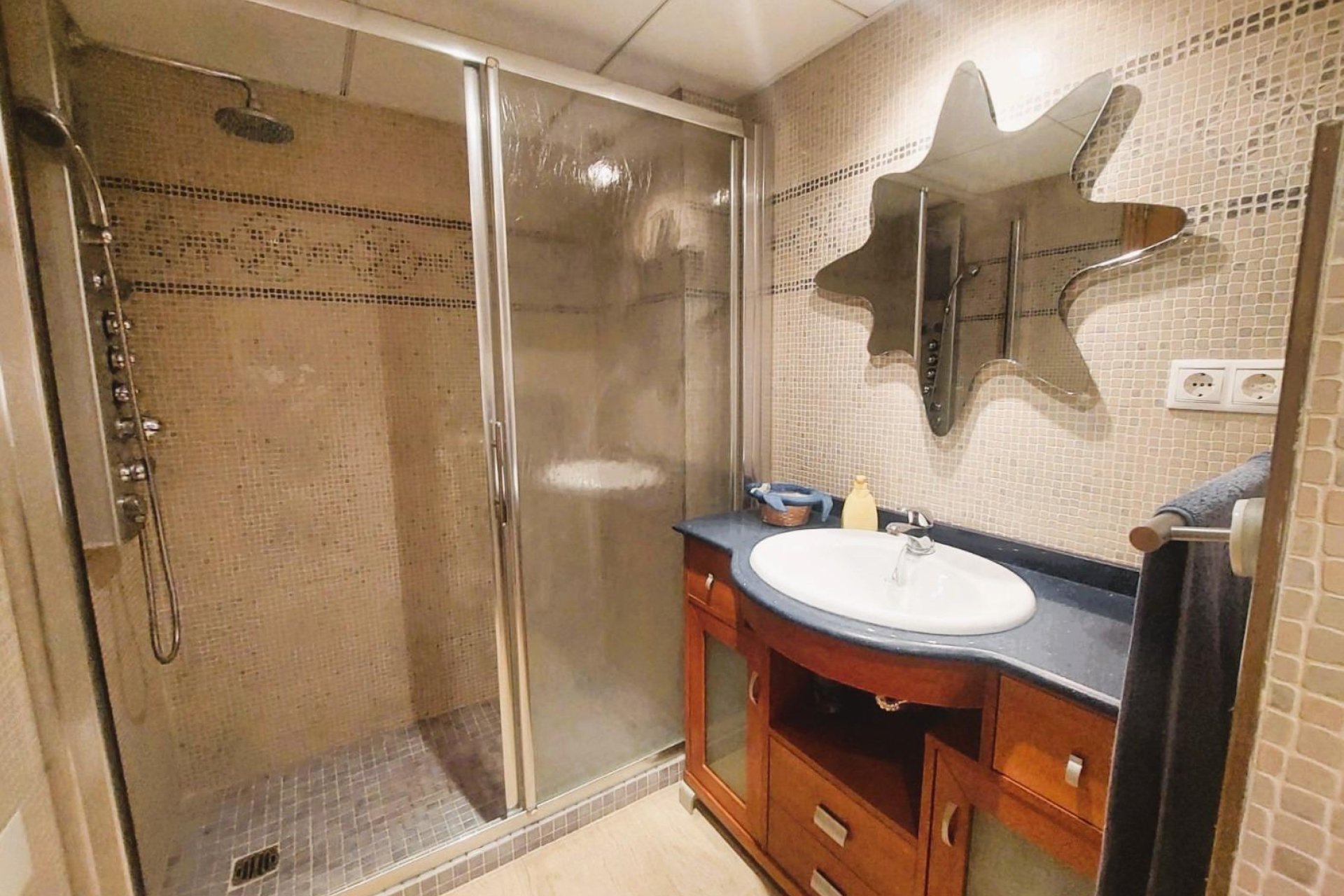 Resale - Apartment / flat -
Torrevieja - Playa de los Locos