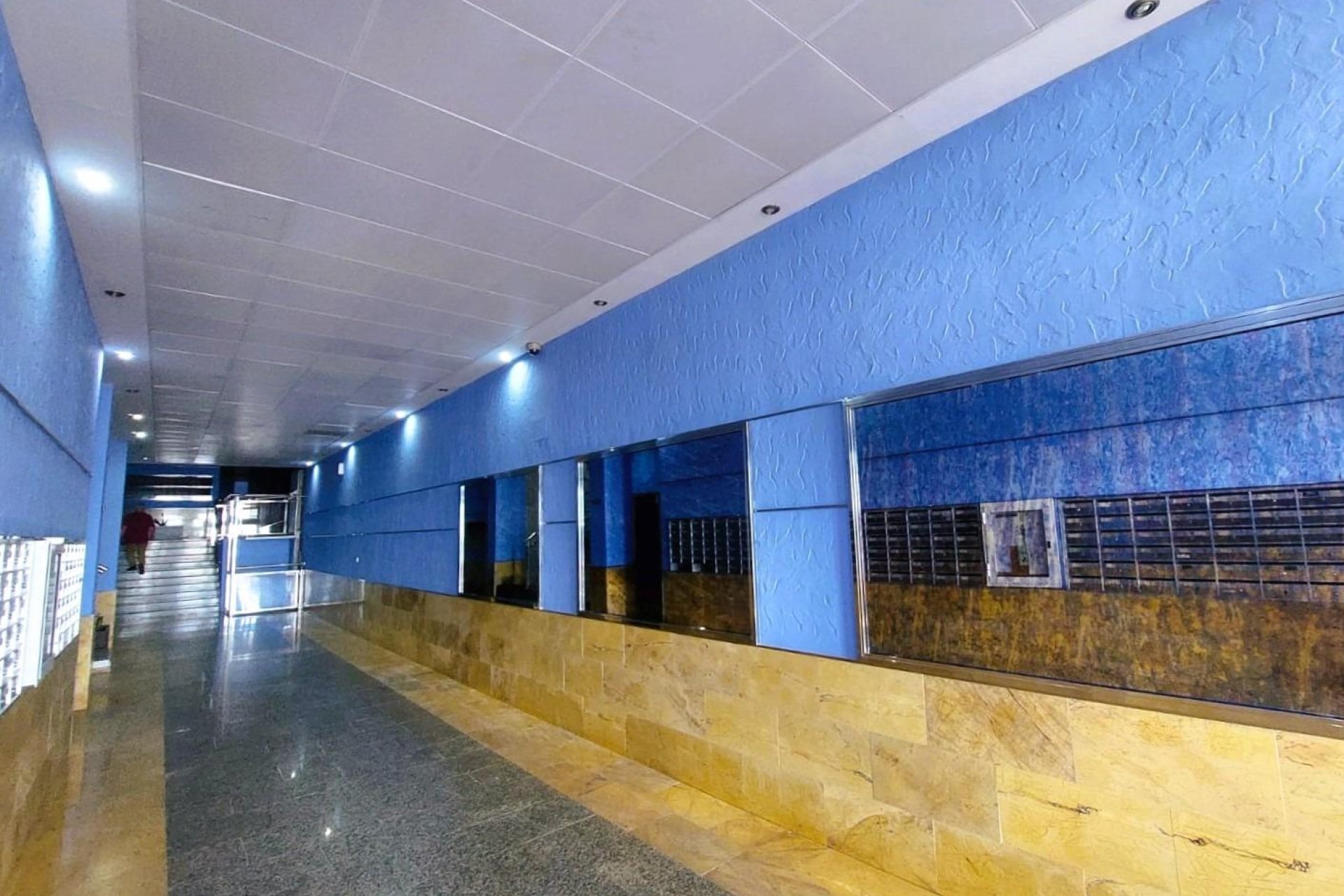 Resale - Apartment / flat -
Torrevieja - Playa de los Locos