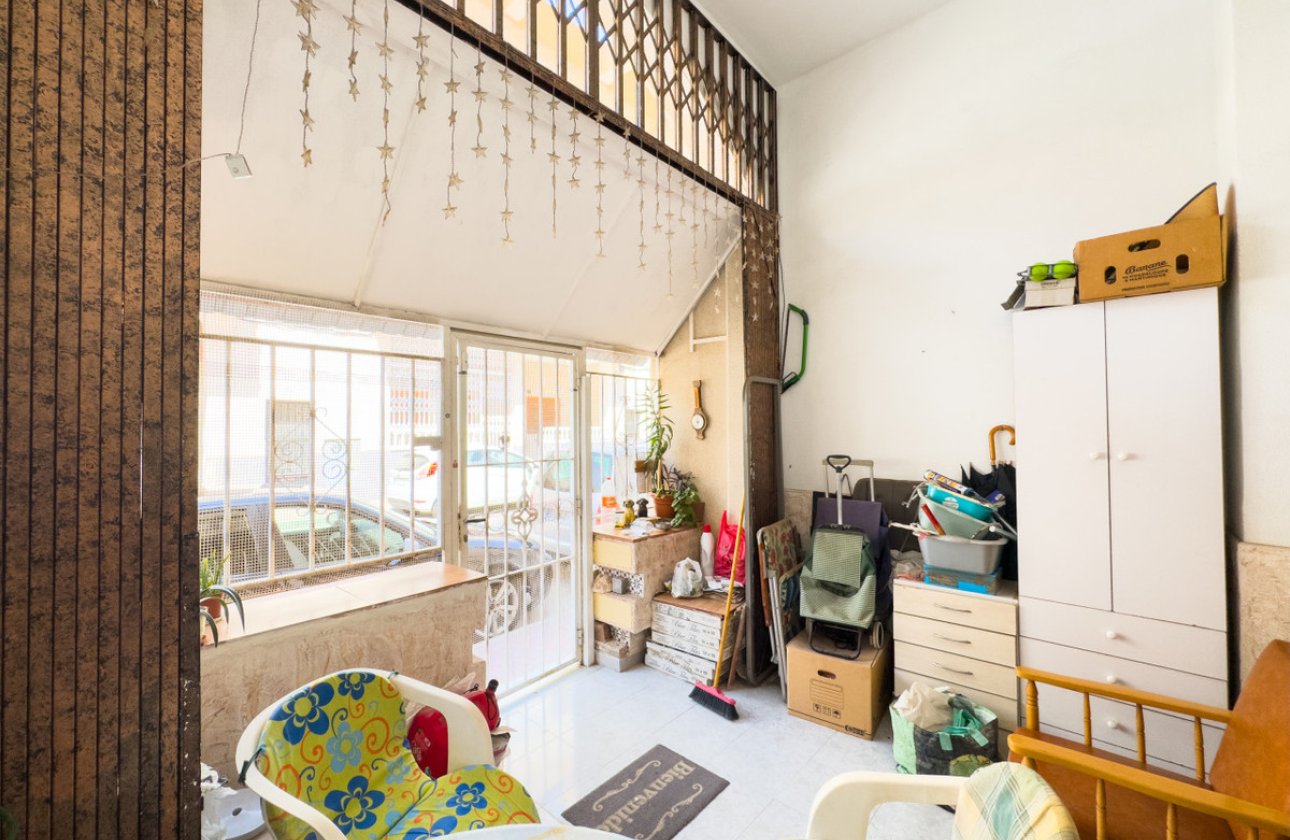 Resale - Apartment / flat -
Torrevieja - Playa de los Locos