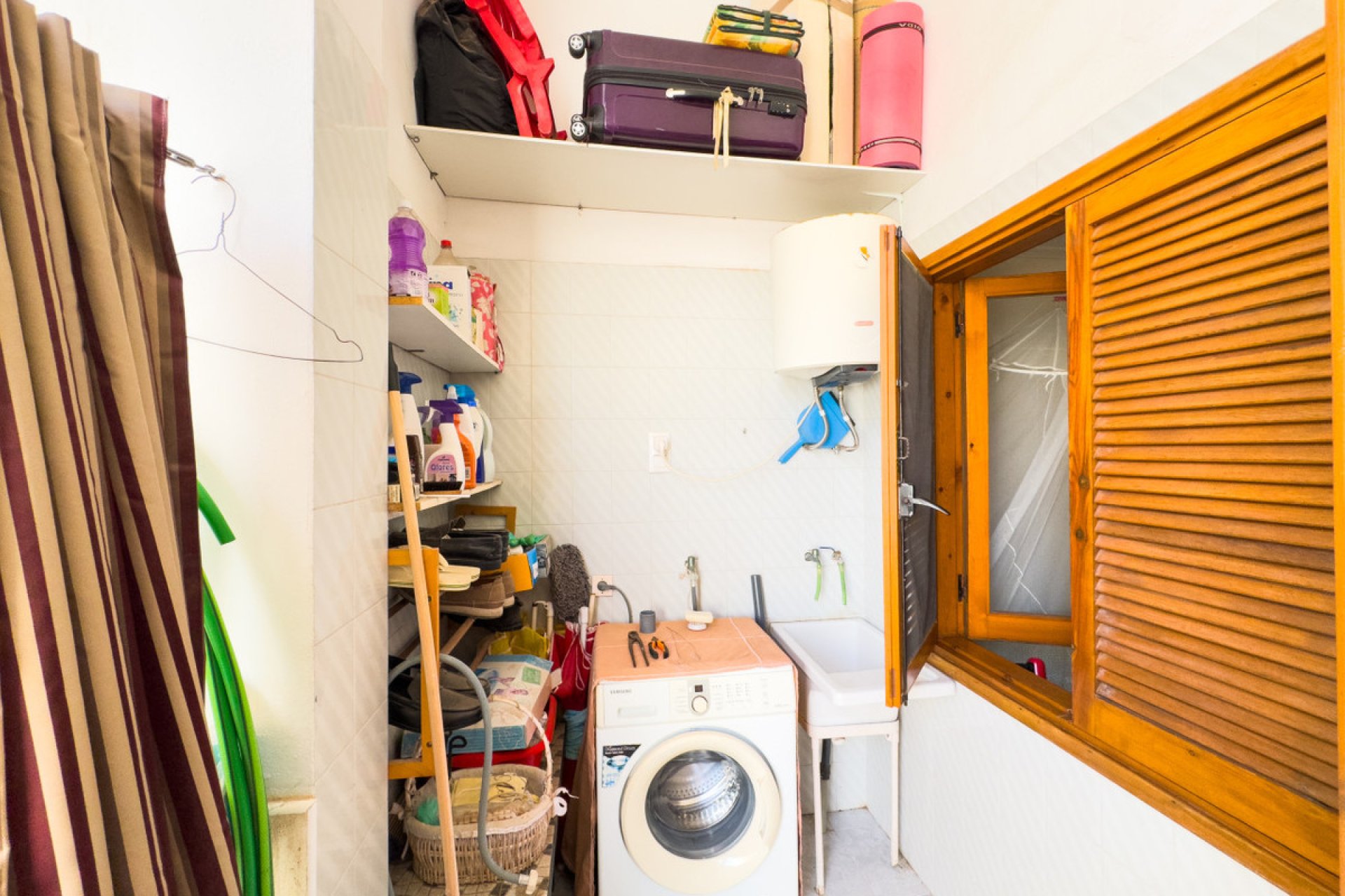 Resale - Apartment / flat -
Torrevieja - Playa de los Locos