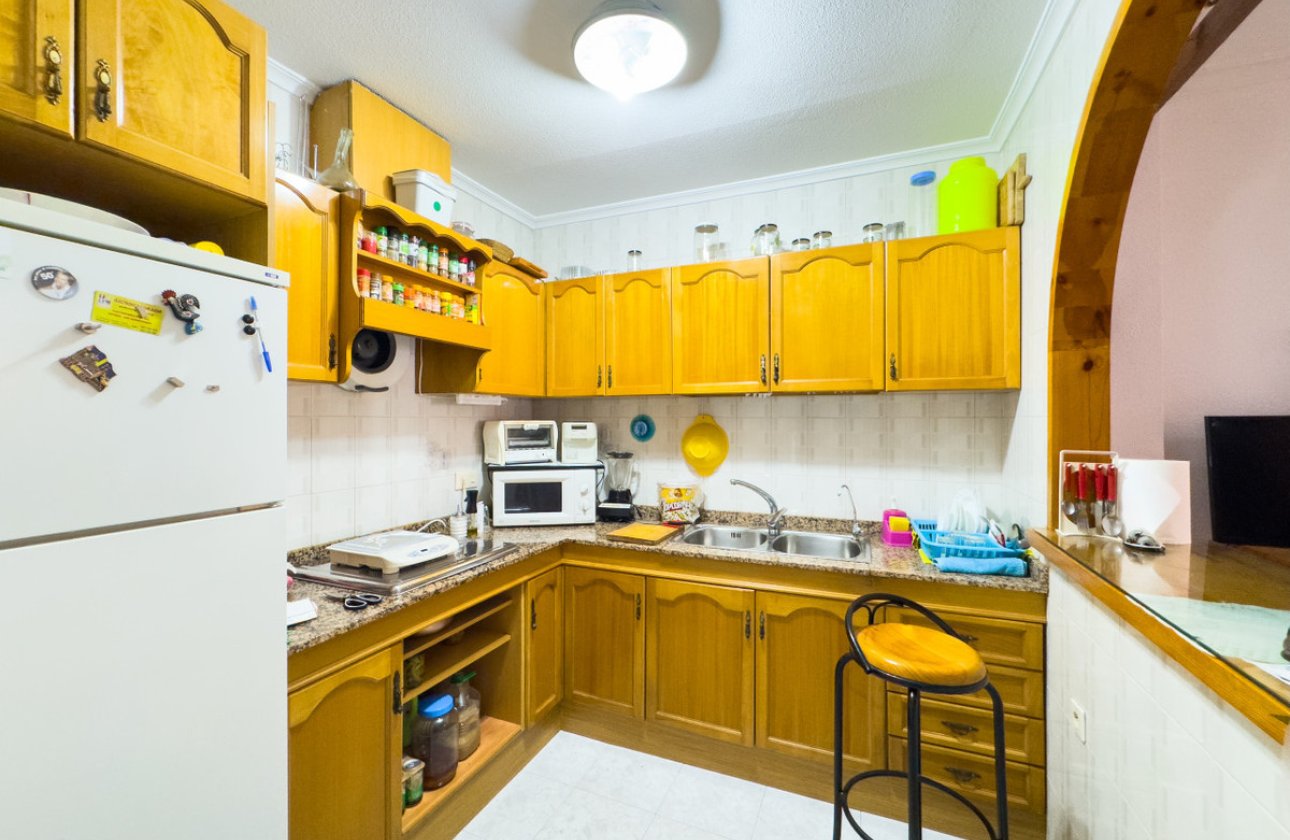 Resale - Apartment / flat -
Torrevieja - Playa de los Locos