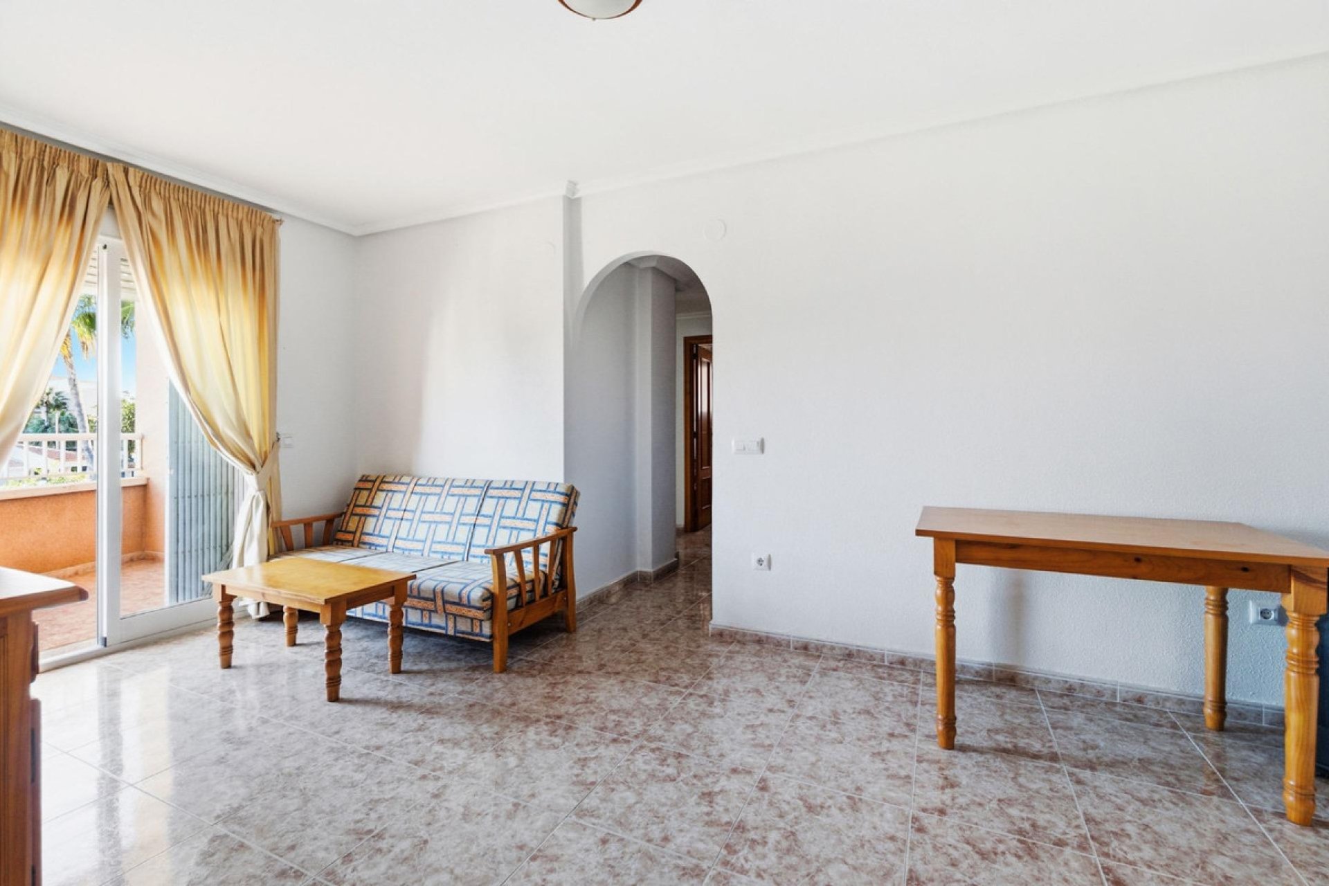 Resale - Apartment / flat -
Torrevieja - Playa de los Locos