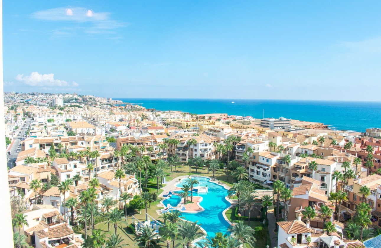 Resale - Apartment / flat -
Torrevieja - Playa de los Locos