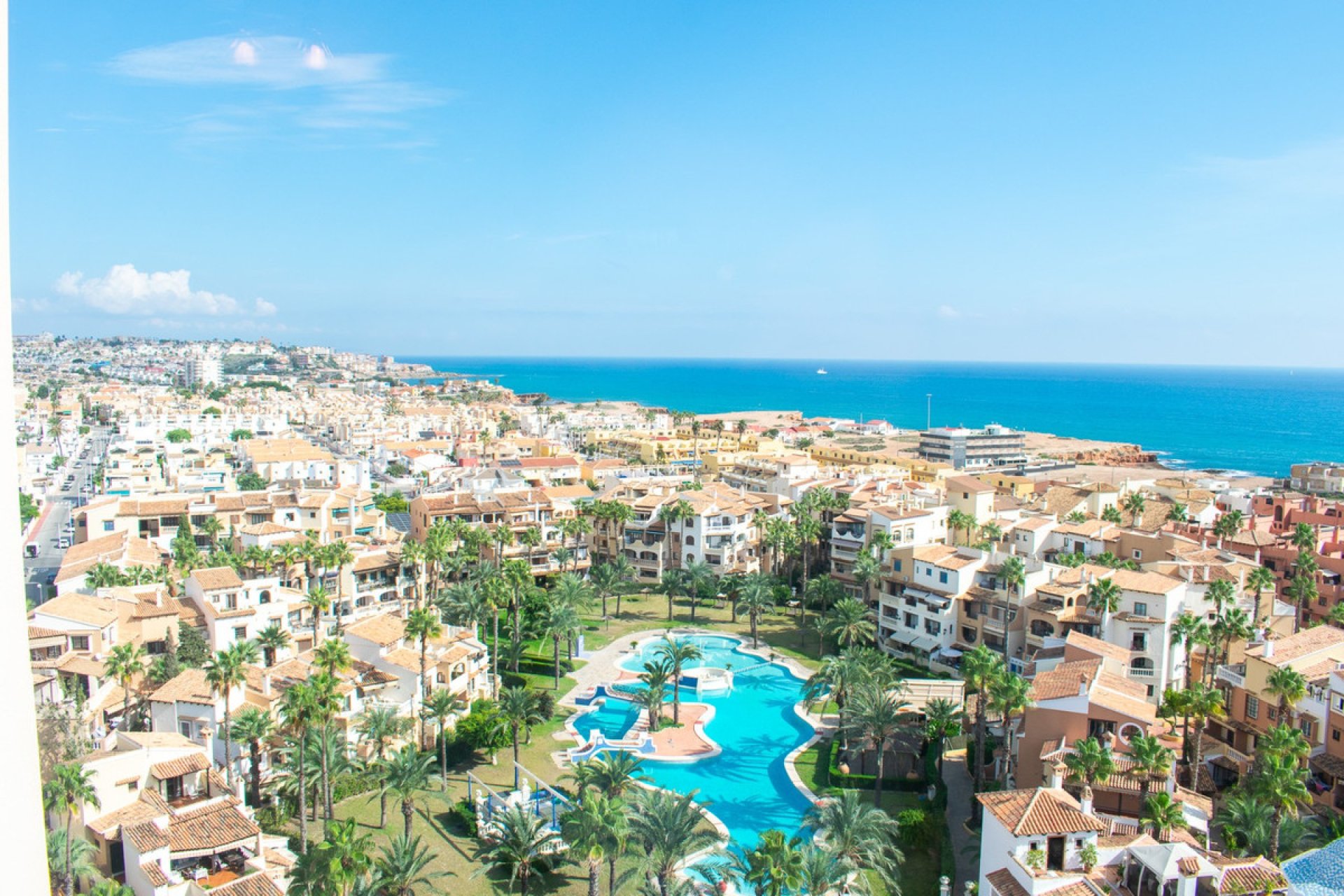 Resale - Apartment / flat -
Torrevieja - Playa de los Locos