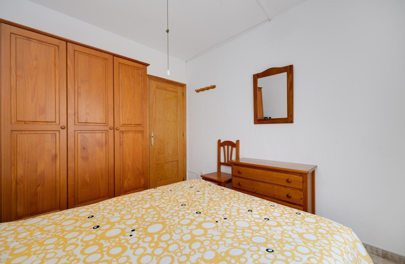 Resale - Apartment / flat -
Torrevieja - Playa del Cura