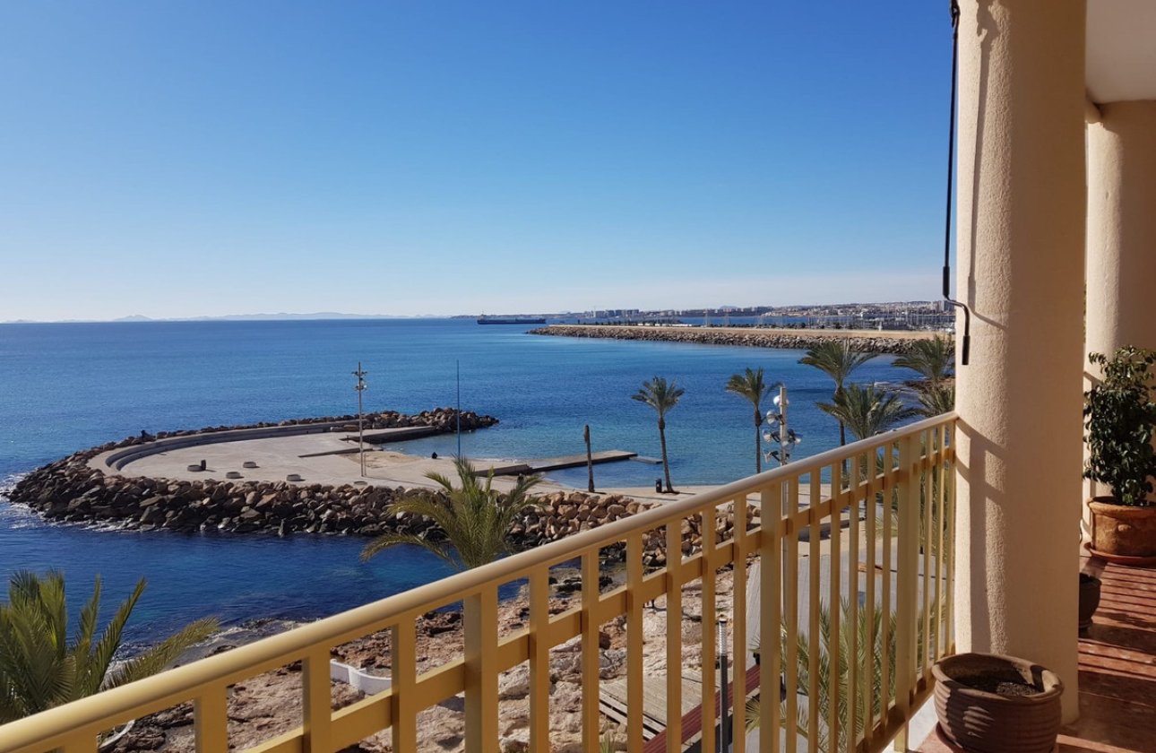 Resale - Apartment / flat -
Torrevieja - Playa del Cura