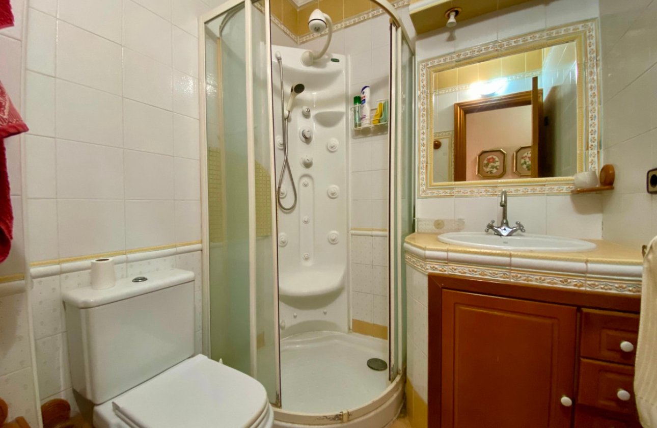 Resale - Apartment / flat -
Torrevieja - Playa del Cura