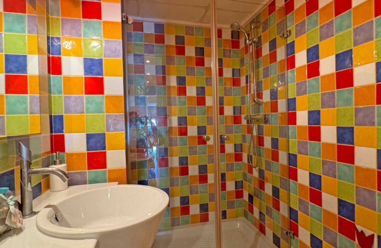 Resale - Apartment / flat -
Torrevieja - Playa del Cura