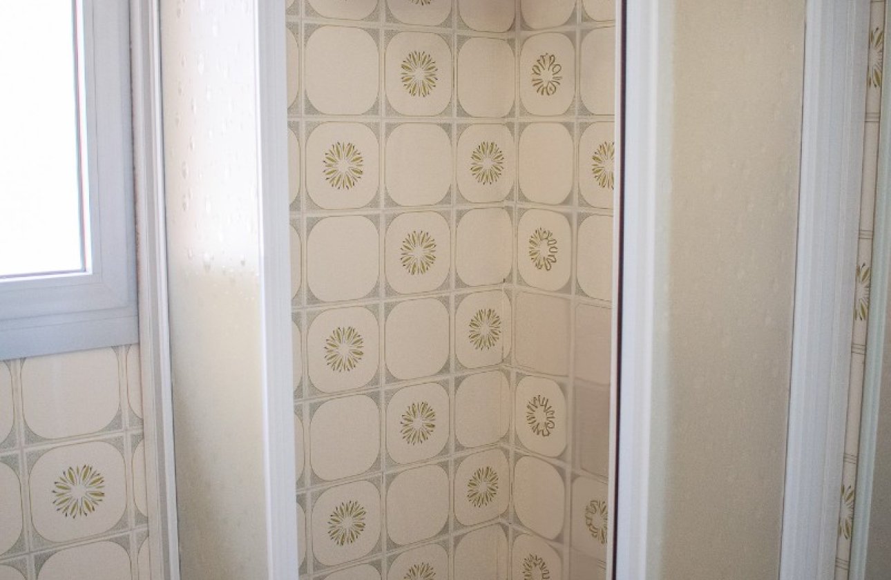 Resale - Apartment / flat -
Torrevieja - Playa del Cura