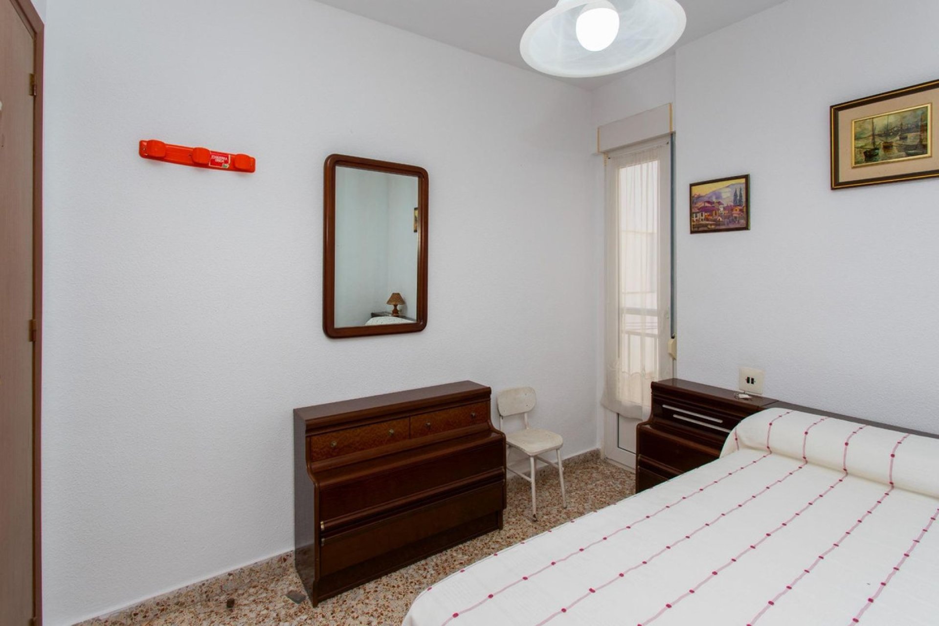Resale - Apartment / flat -
Torrevieja - Playa del Cura