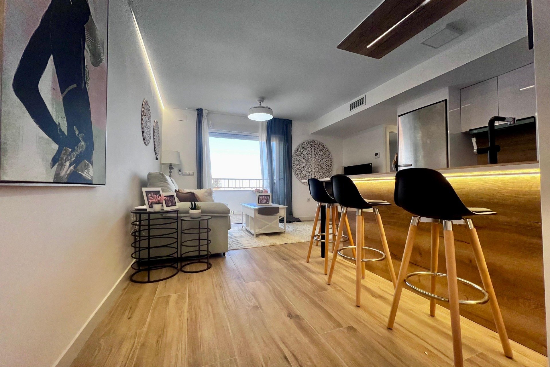 Resale - Apartment / flat -
Torrevieja - Punta Prima