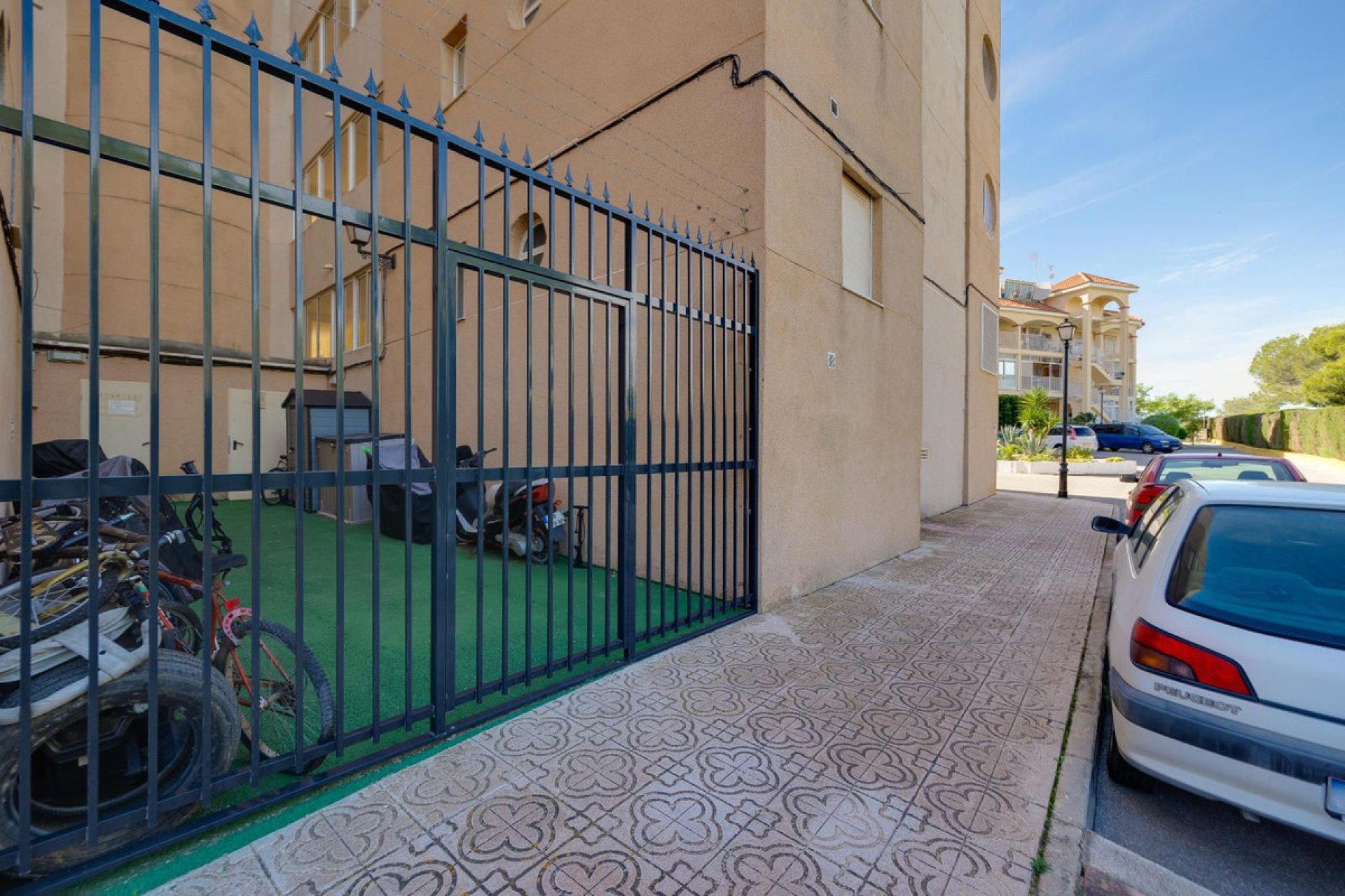 Resale - Apartment / flat -
Torrevieja - San Luis