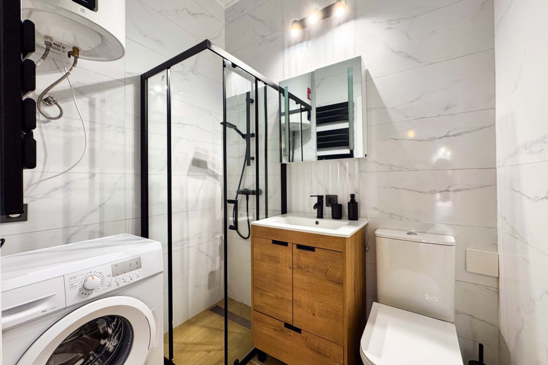 Resale - Apartment / flat -
Torrevieja - Torre la mata