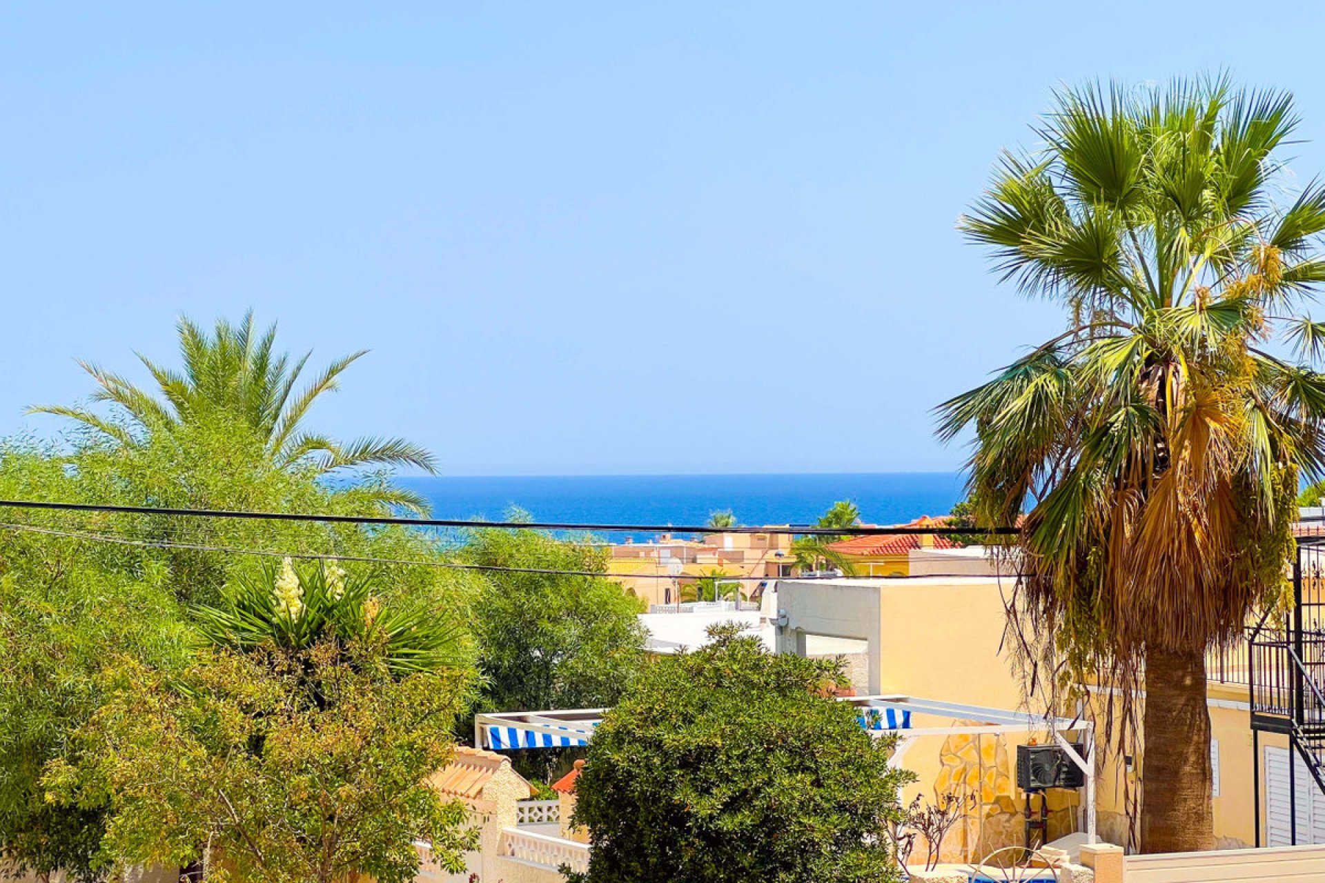 Resale - Apartment / flat -
Torrevieja - Torre la mata