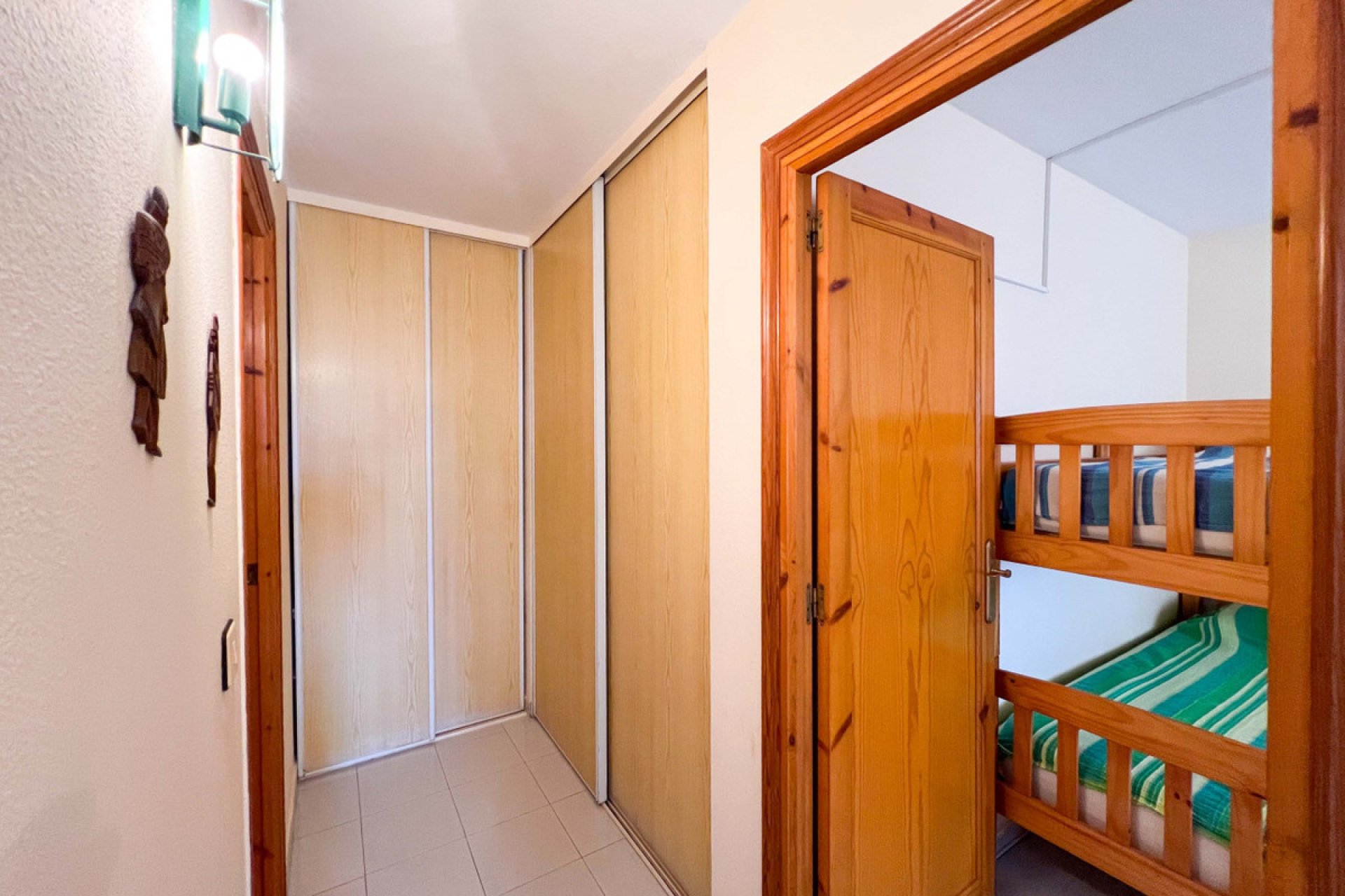 Resale - Apartment / flat -
Torrevieja - Torre la mata