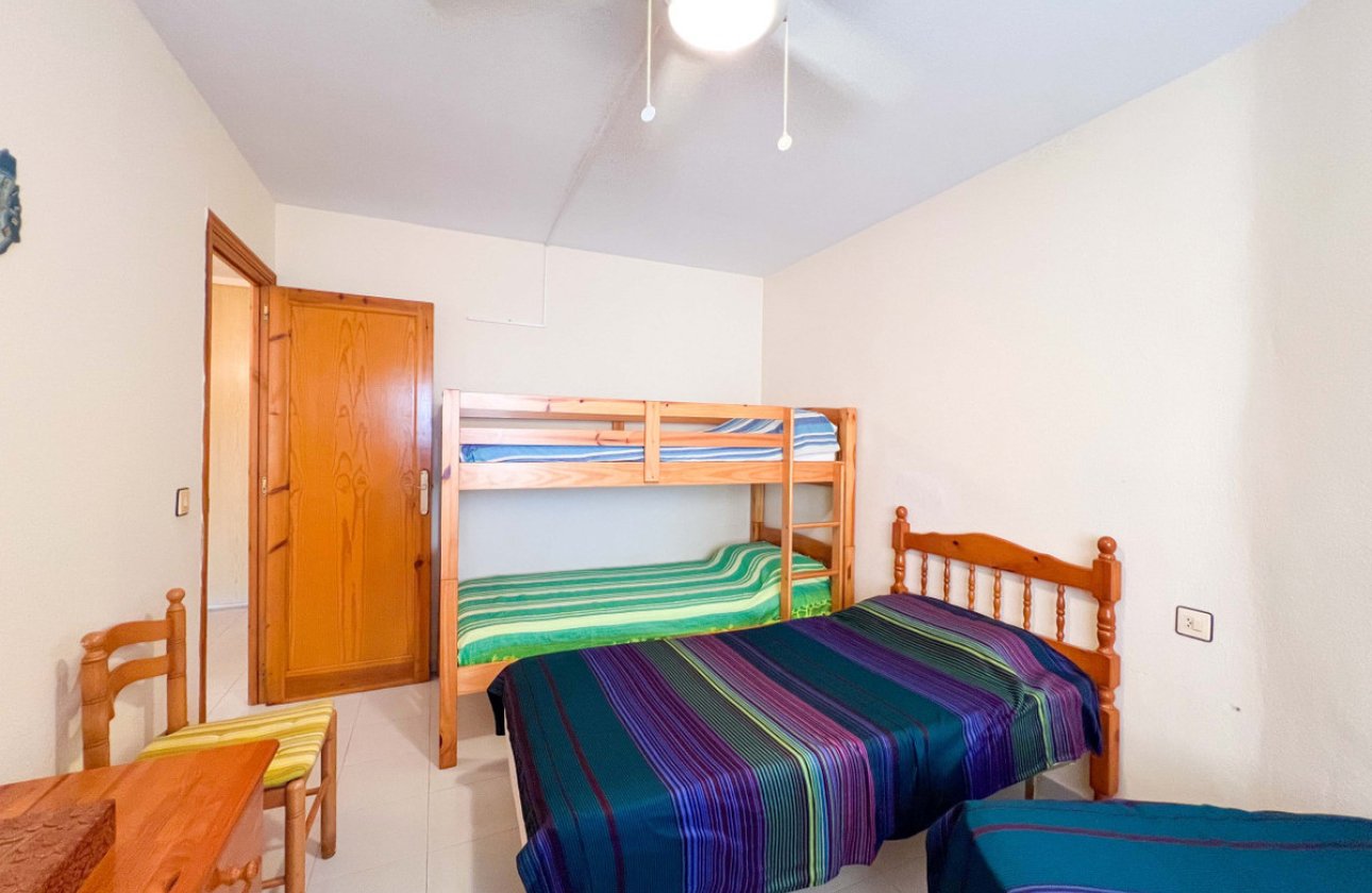 Resale - Apartment / flat -
Torrevieja - Torre la mata