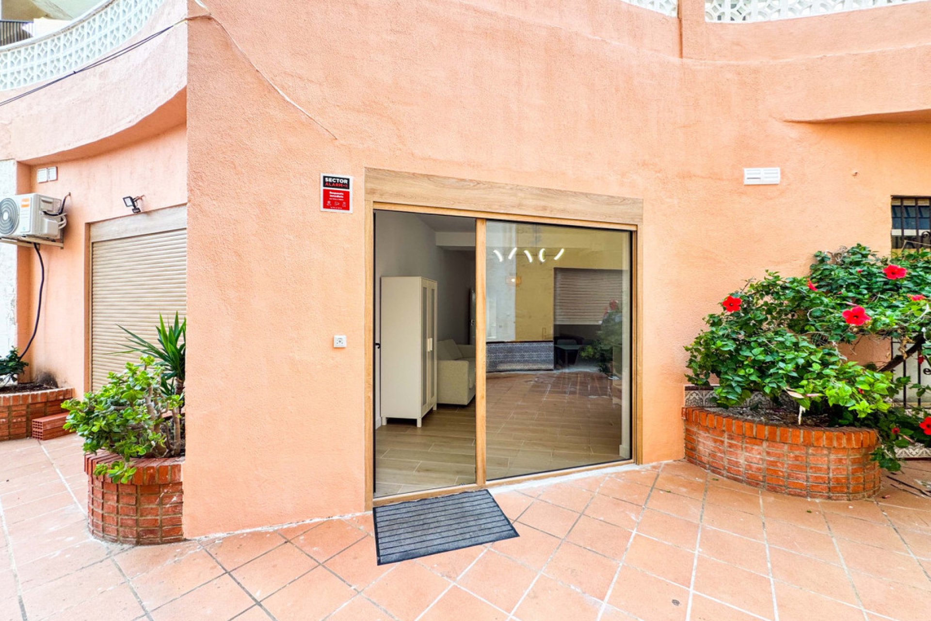Resale - Apartment / flat -
Torrevieja - Torre la mata