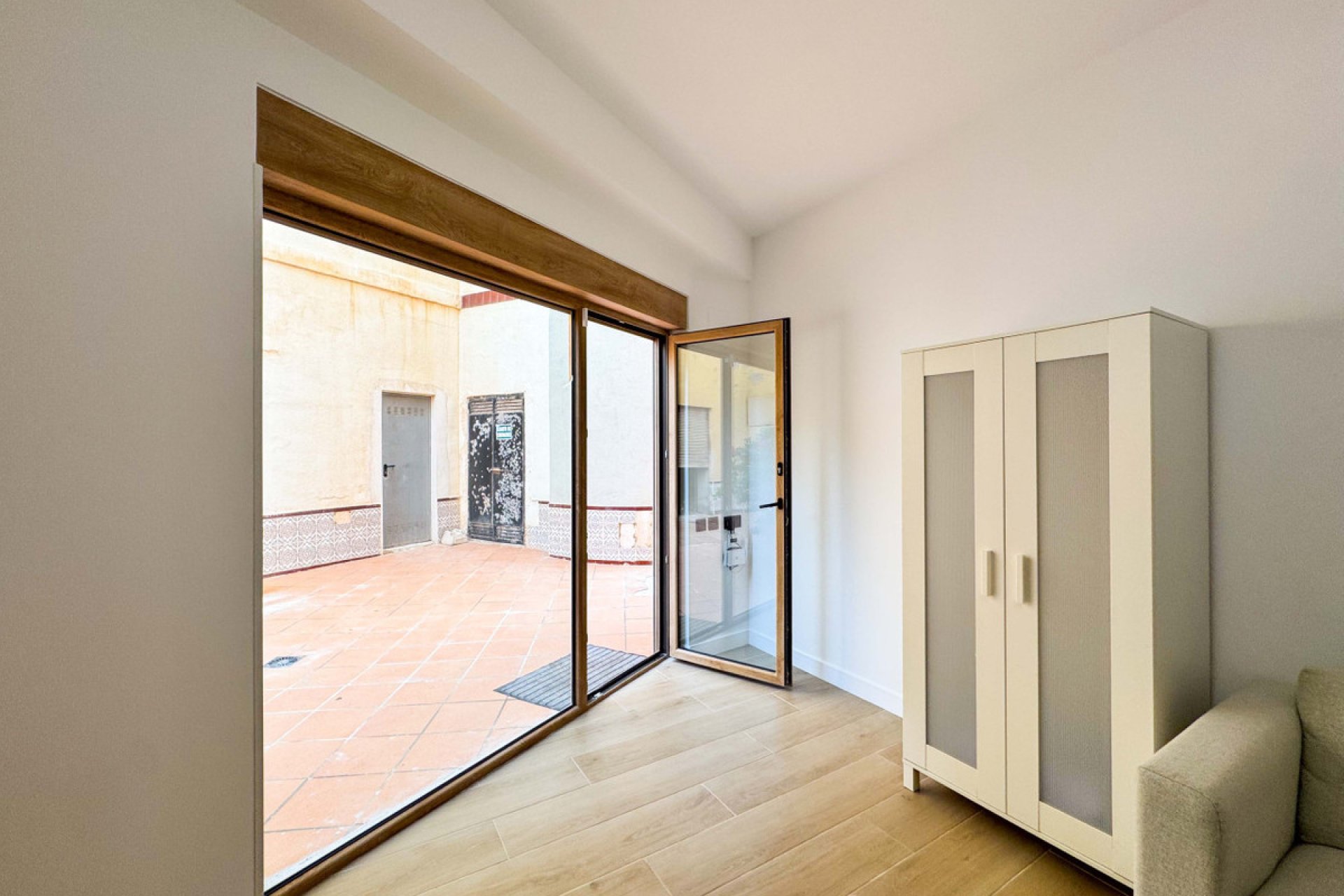 Resale - Apartment / flat -
Torrevieja - Torre la mata