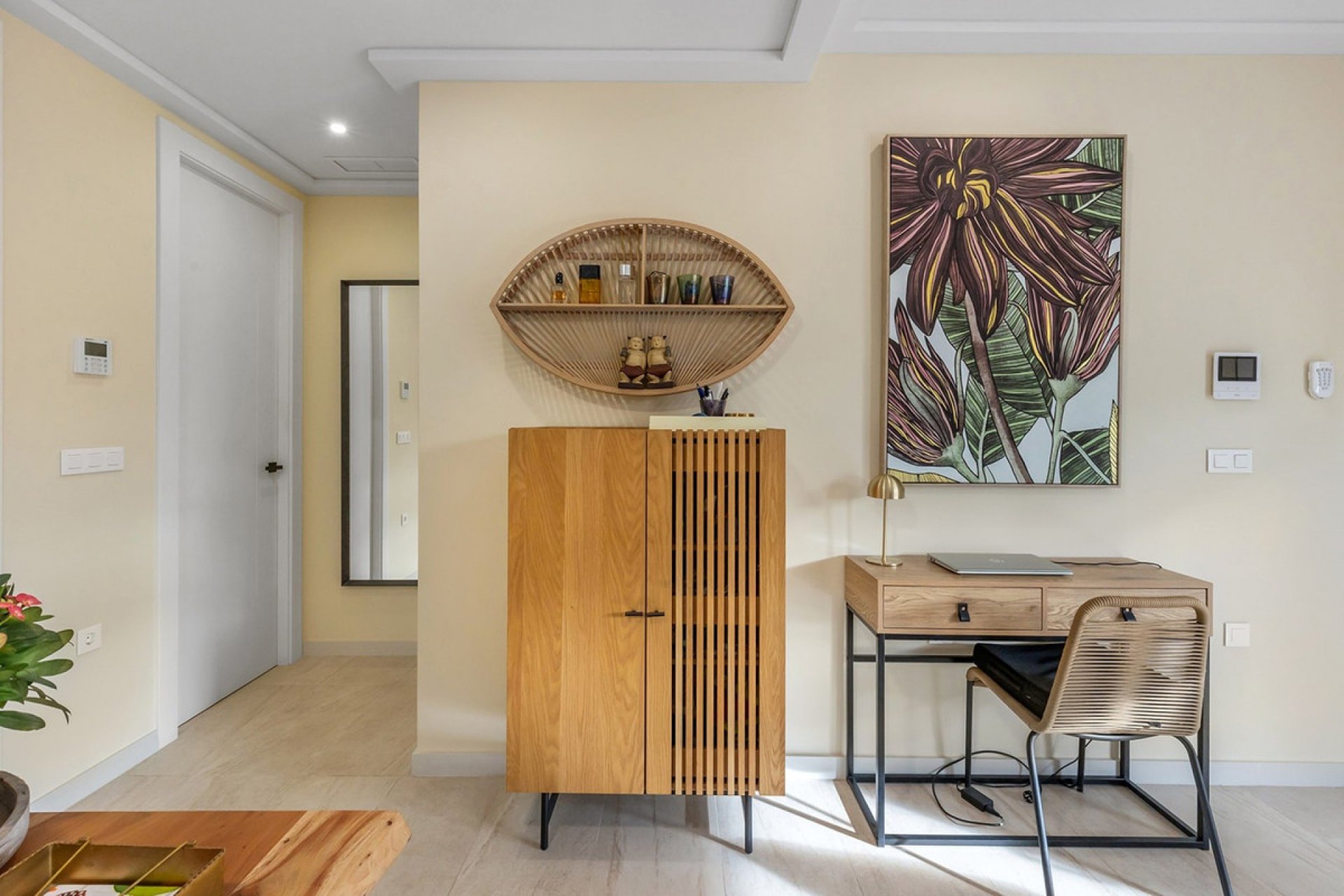 Resale - Apartment / flat -
Torrevieja - Torre la mata