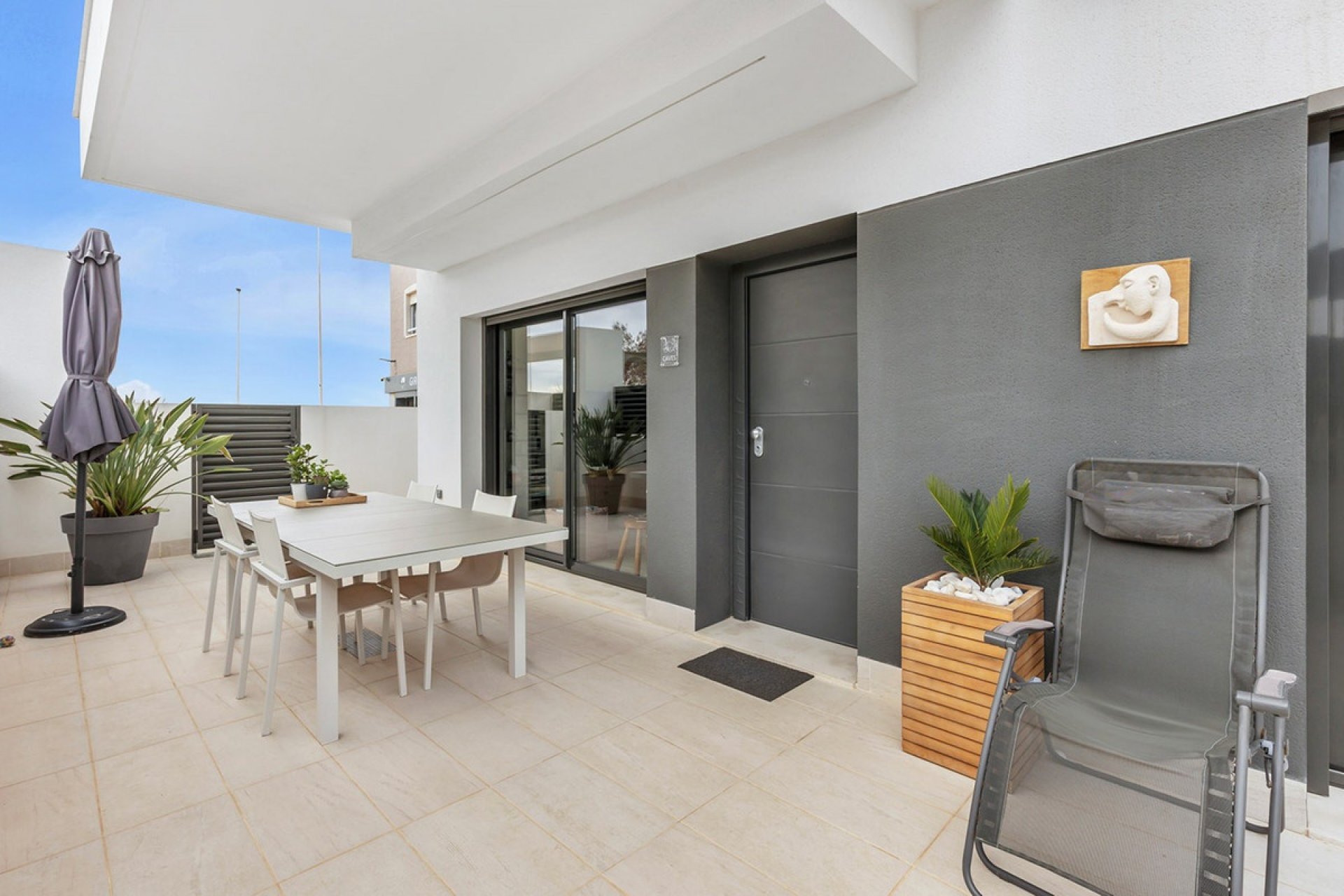 Resale - Apartment / flat -
Torrevieja - Torre la mata