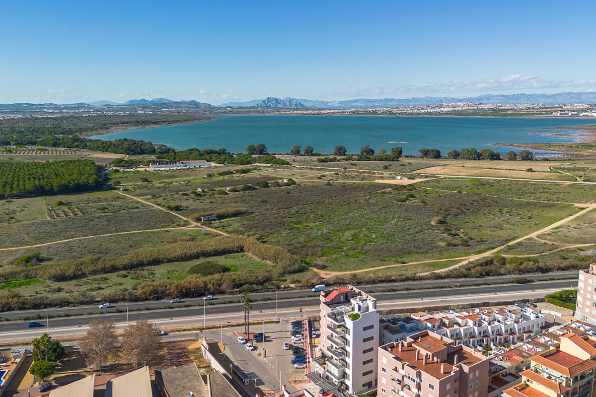 Resale - Apartment / flat -
Torrevieja - Torre la mata