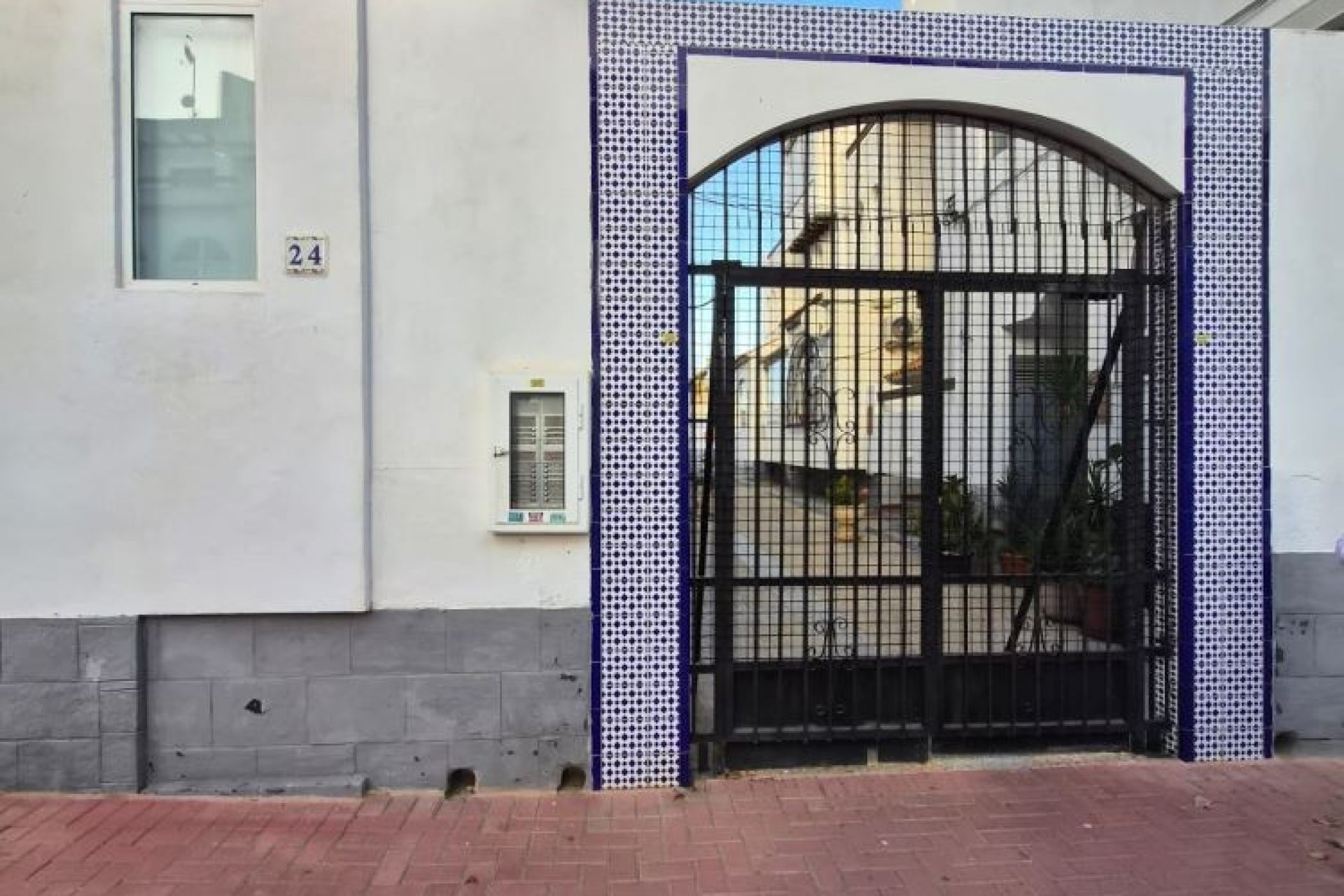 Resale - Apartment / flat -
Torrevieja - Torrevieja Centro