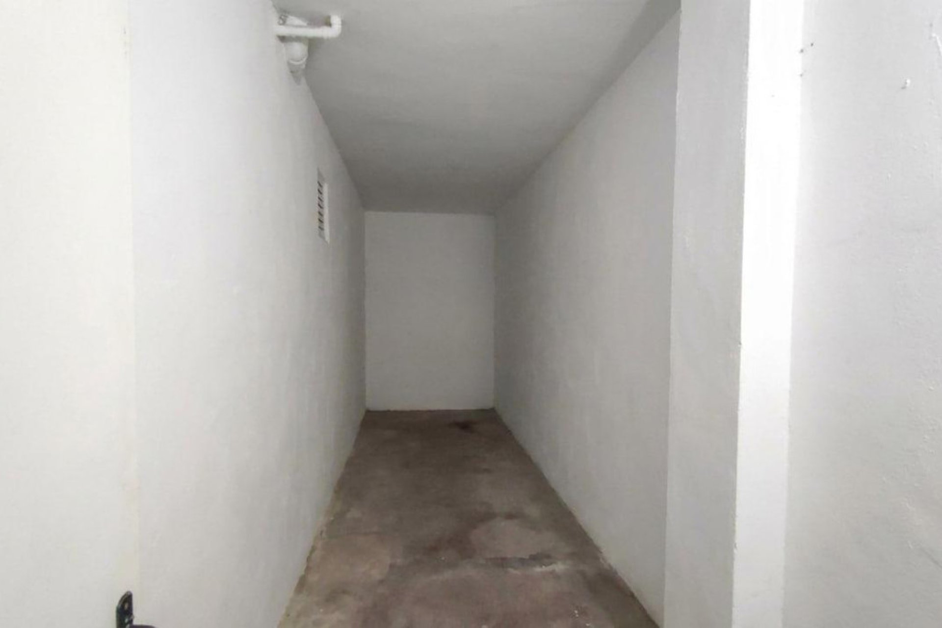 Resale - Apartment / flat -
Torrevieja - Torrevieja Centro